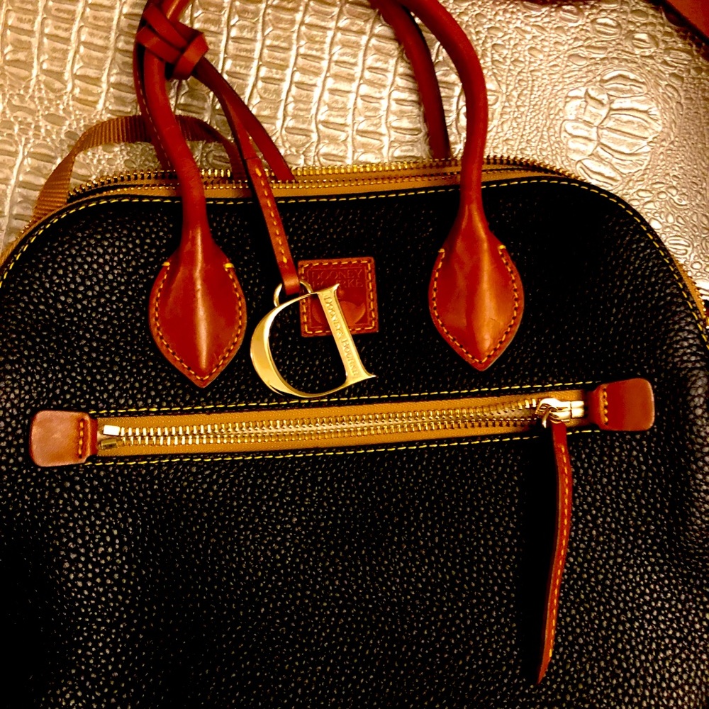 New purses for sale. Never used.